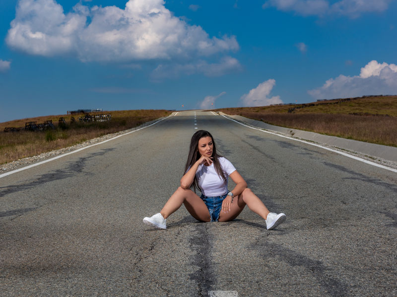 These days quantity that is gigantic of from inside the using the internet web sexcam! We advice going for a few minutes being knowledgeable about just what it provides this intercourse for the fast dick...